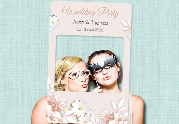 Cadre Selfie De Mariage Personnalisé – Design Eucalyptus – Blanc – Fabriqué UK – Neuf