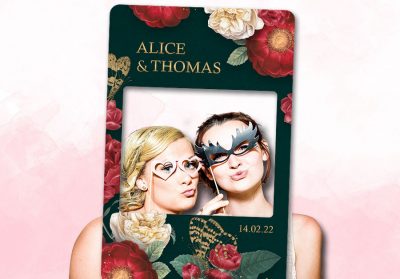 creation-cadre-photobooth-mariage-decoration-fleurs-rouge-or
