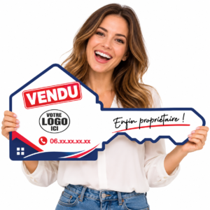 Clé géante personnalisée outil communication marketing agence immobiliere